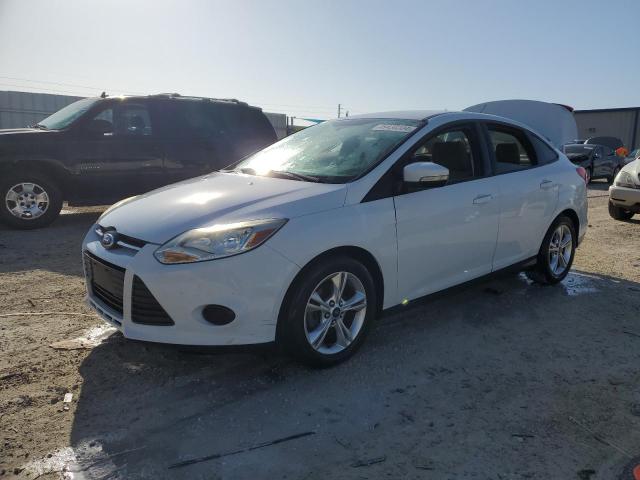 2014 Ford Focus Se VIN: 1FADP3F25EL298435 Lot: 46430304