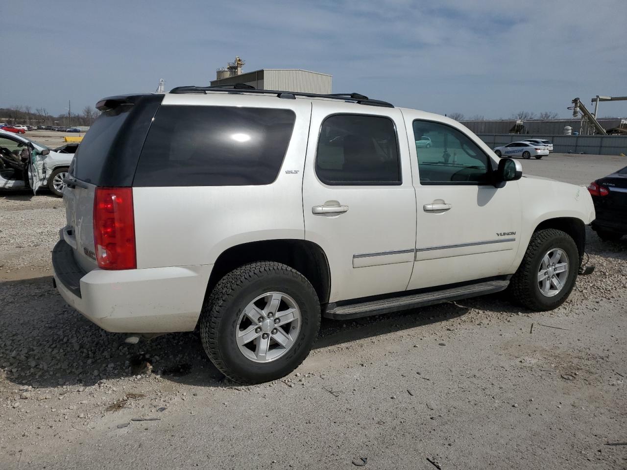 2012 GMC Yukon Slt vin: 1GKS2CE02CR126426