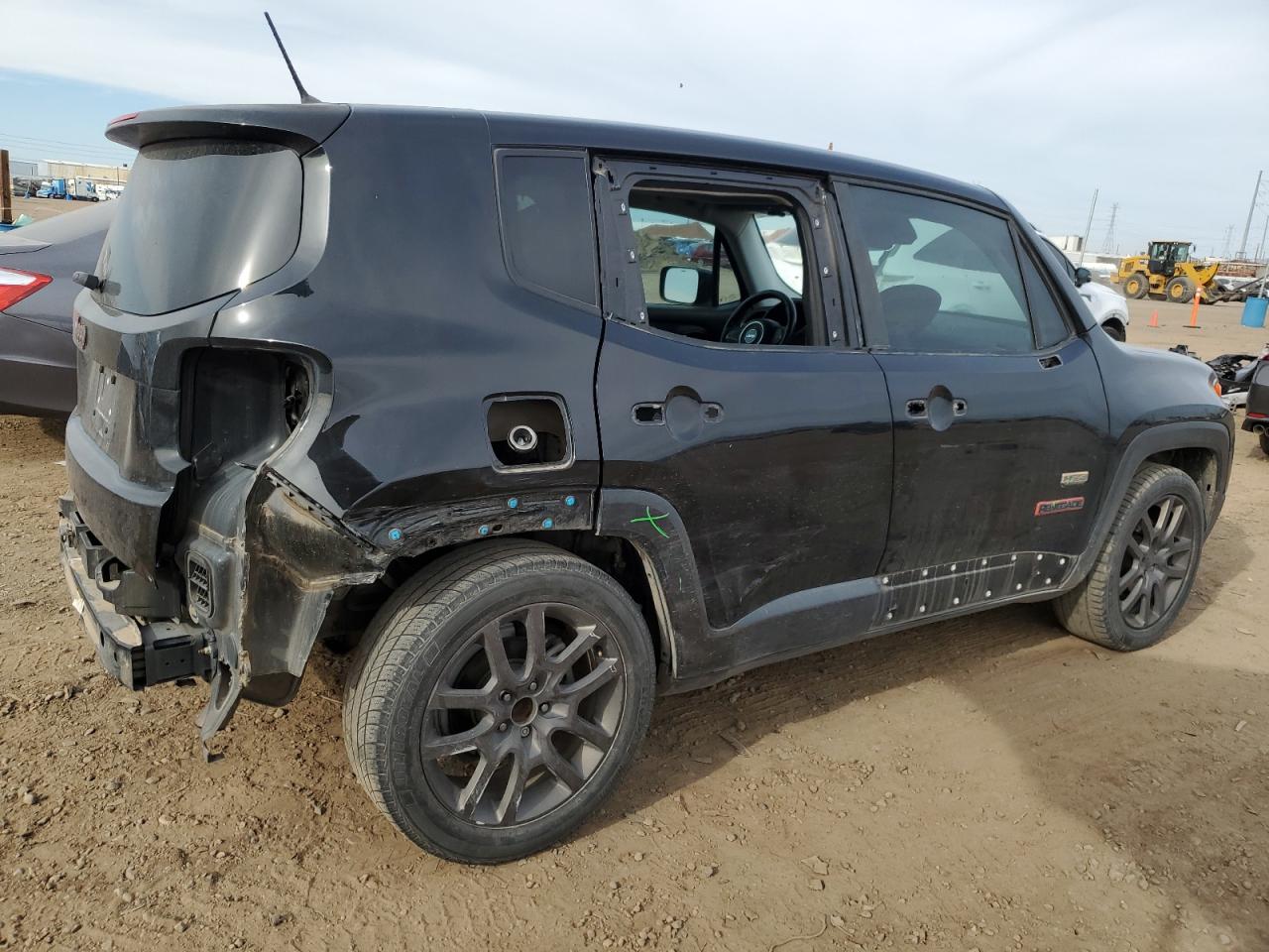 ZACCJABT1GPC74089 2016 Jeep Renegade Latitude