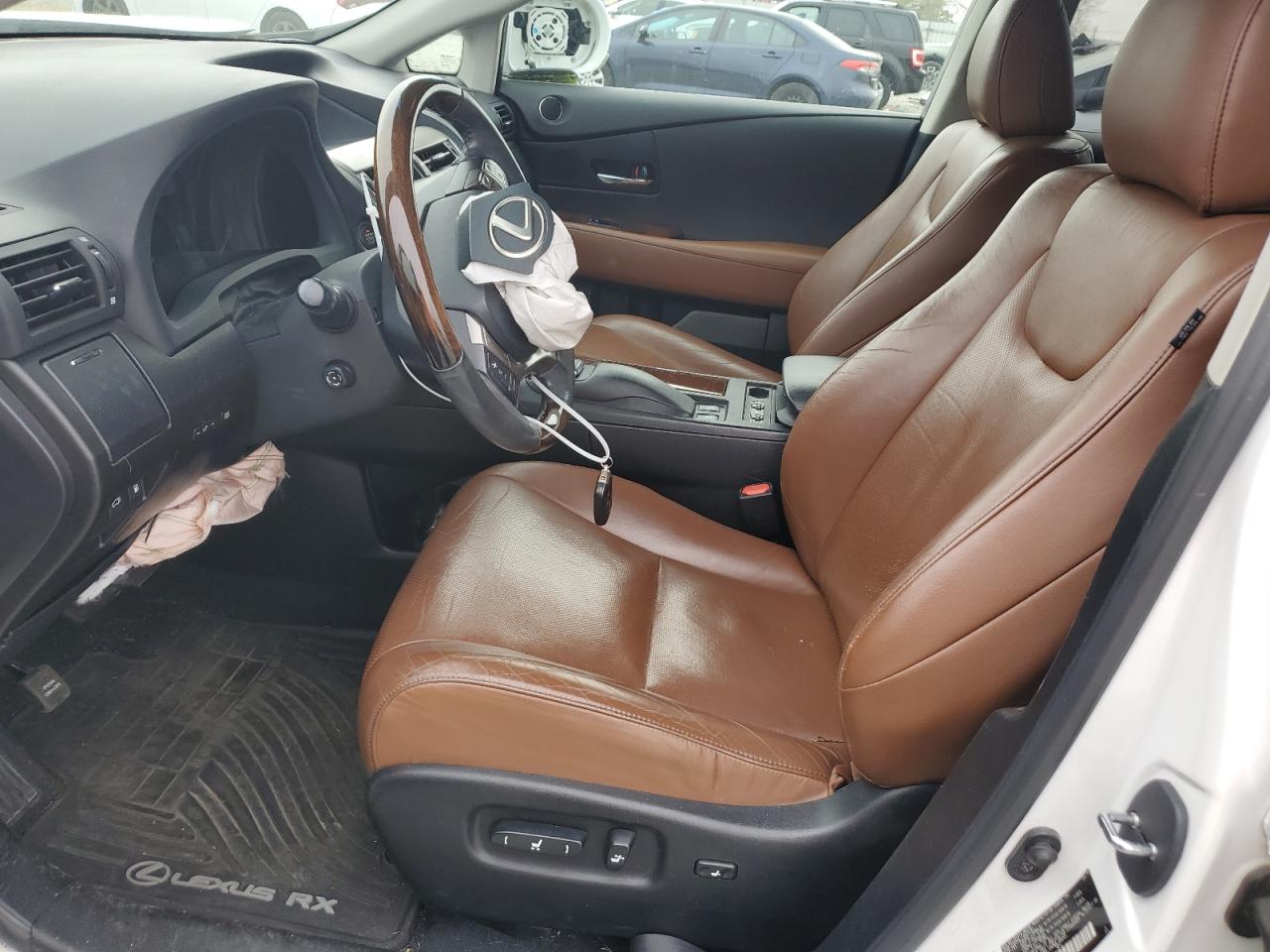 2T2BK1BA8FC323835 2015 Lexus Rx 350 Base