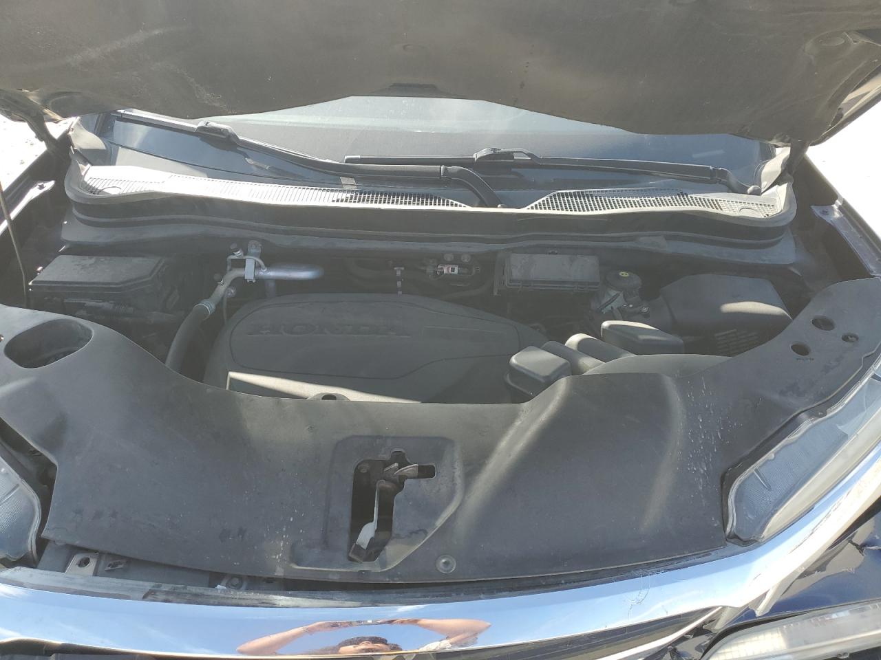 5FNYF5H3XGB049523 2016 Honda Pilot Ex