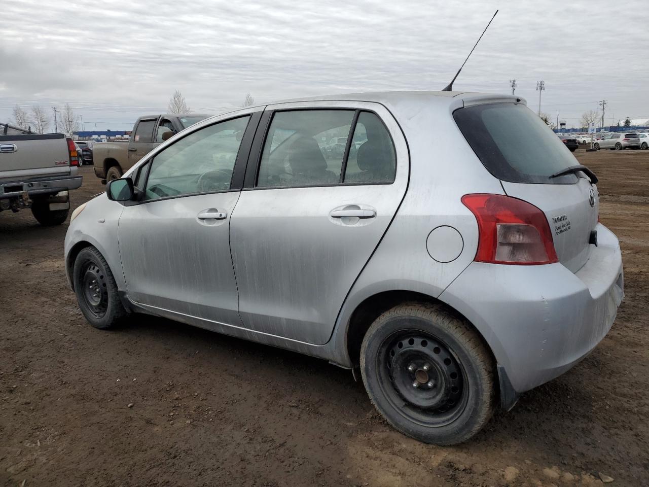 JTDKT923285195707 2008 Toyota Yaris