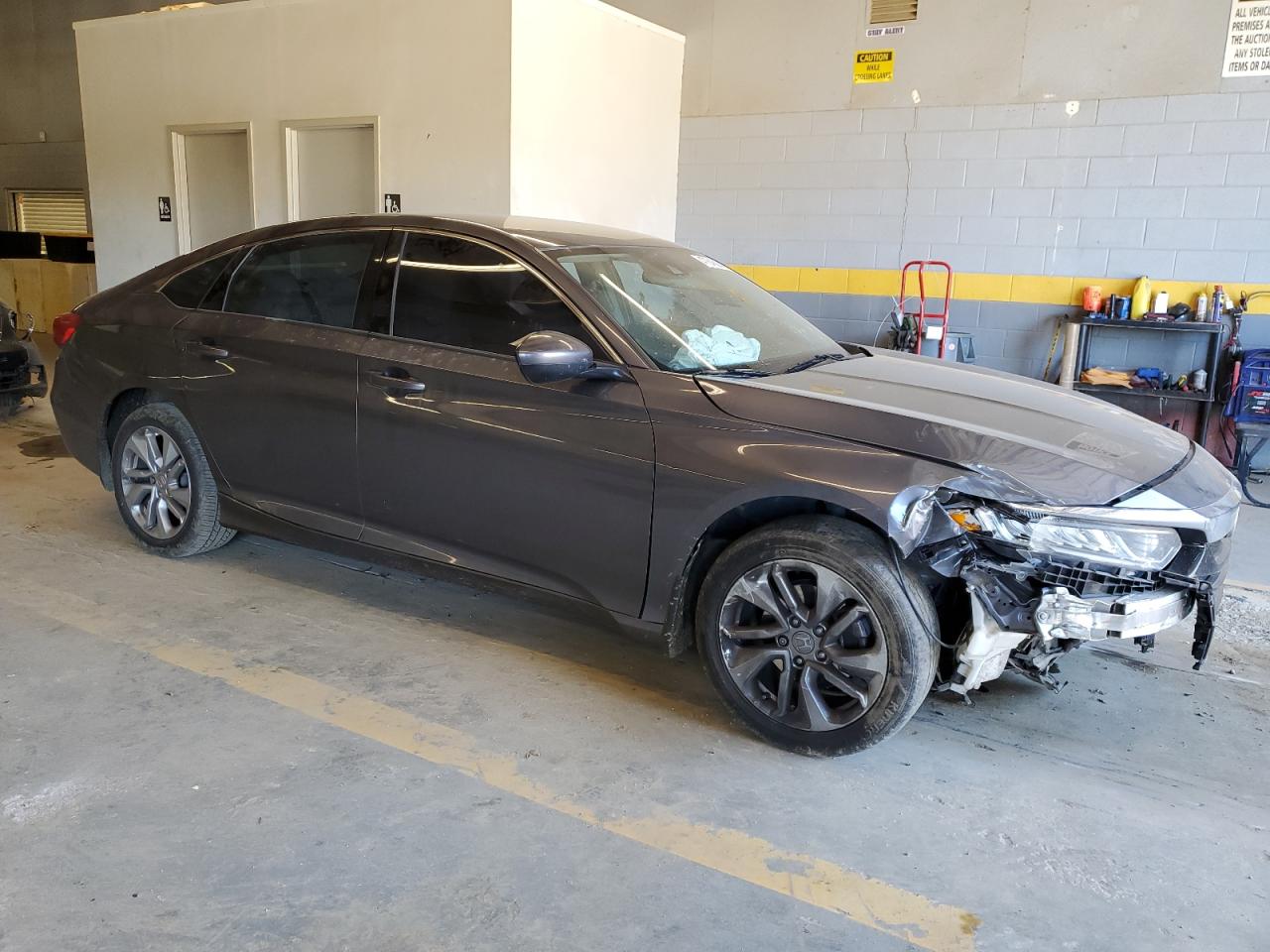 1HGCV1F14JA095423 2018 Honda Accord Lx