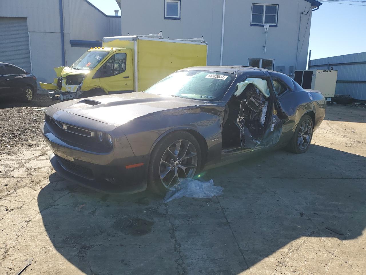 2C3CDZBT3KH580635 2019 Dodge Challenger R/T