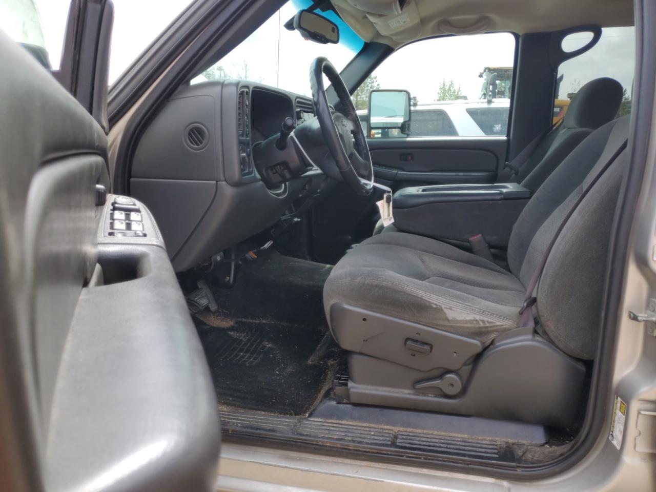 2GCEK13T241425998 2004 Chevrolet Silverado K1500