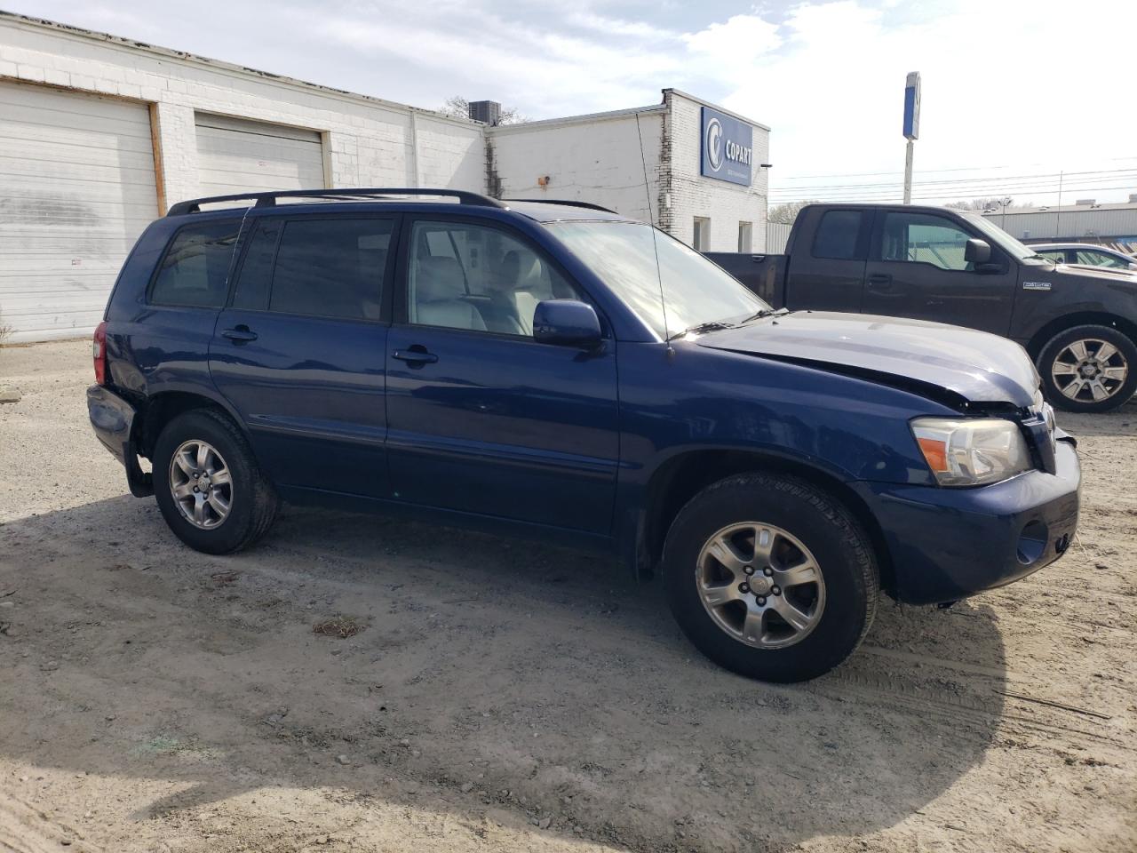 JTEEP21A340051045 2004 Toyota Highlander