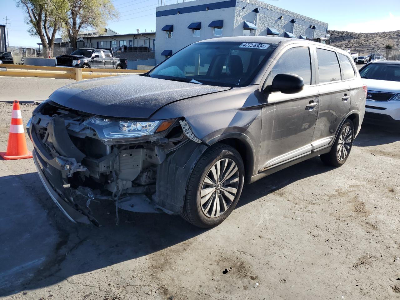 JA4AD2A35KZ008181 2019 Mitsubishi Outlander Es