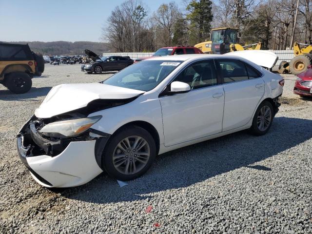 Lot #2452934048 2015 TOYOTA CAMRY LE salvage car