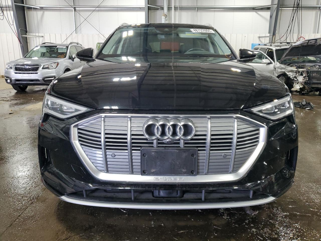 WA1VABGE5KB009441 Audi e-tron 2019. Фото: 4