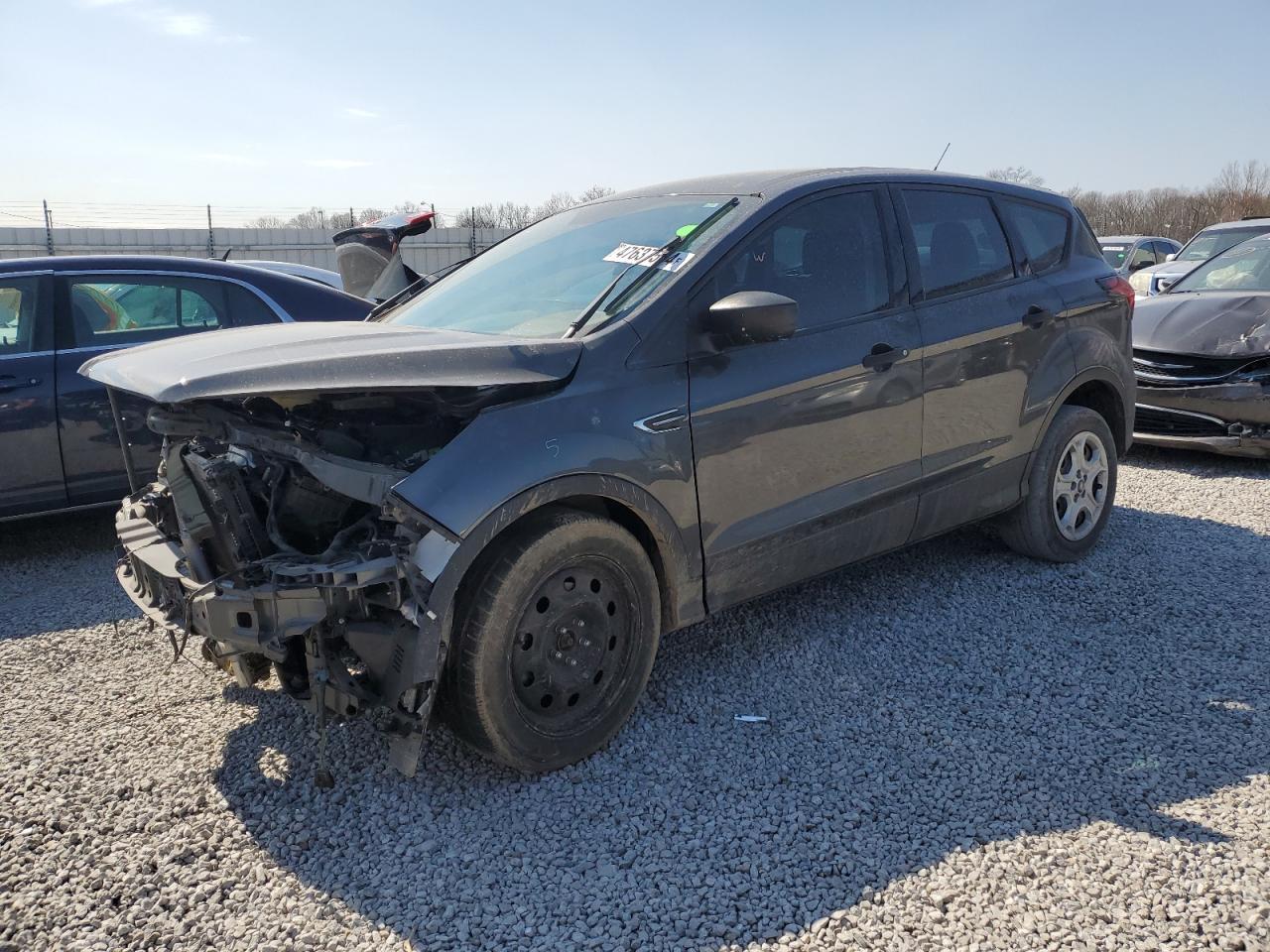 2019 Ford Escape S vin: 1FMCU0F78KUB93852