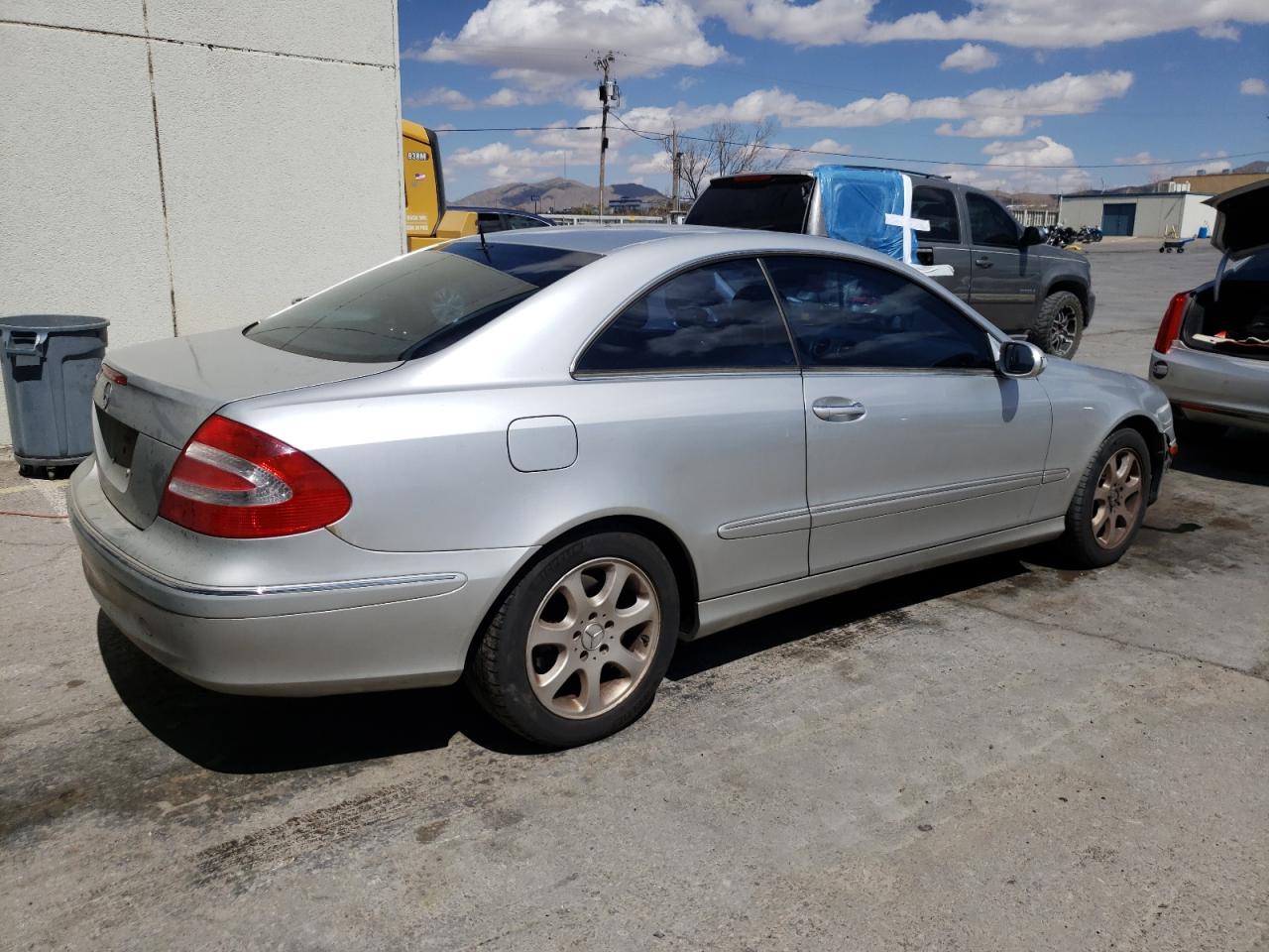 WDBTJ65J14F094034 2004 Mercedes-Benz Clk 320C