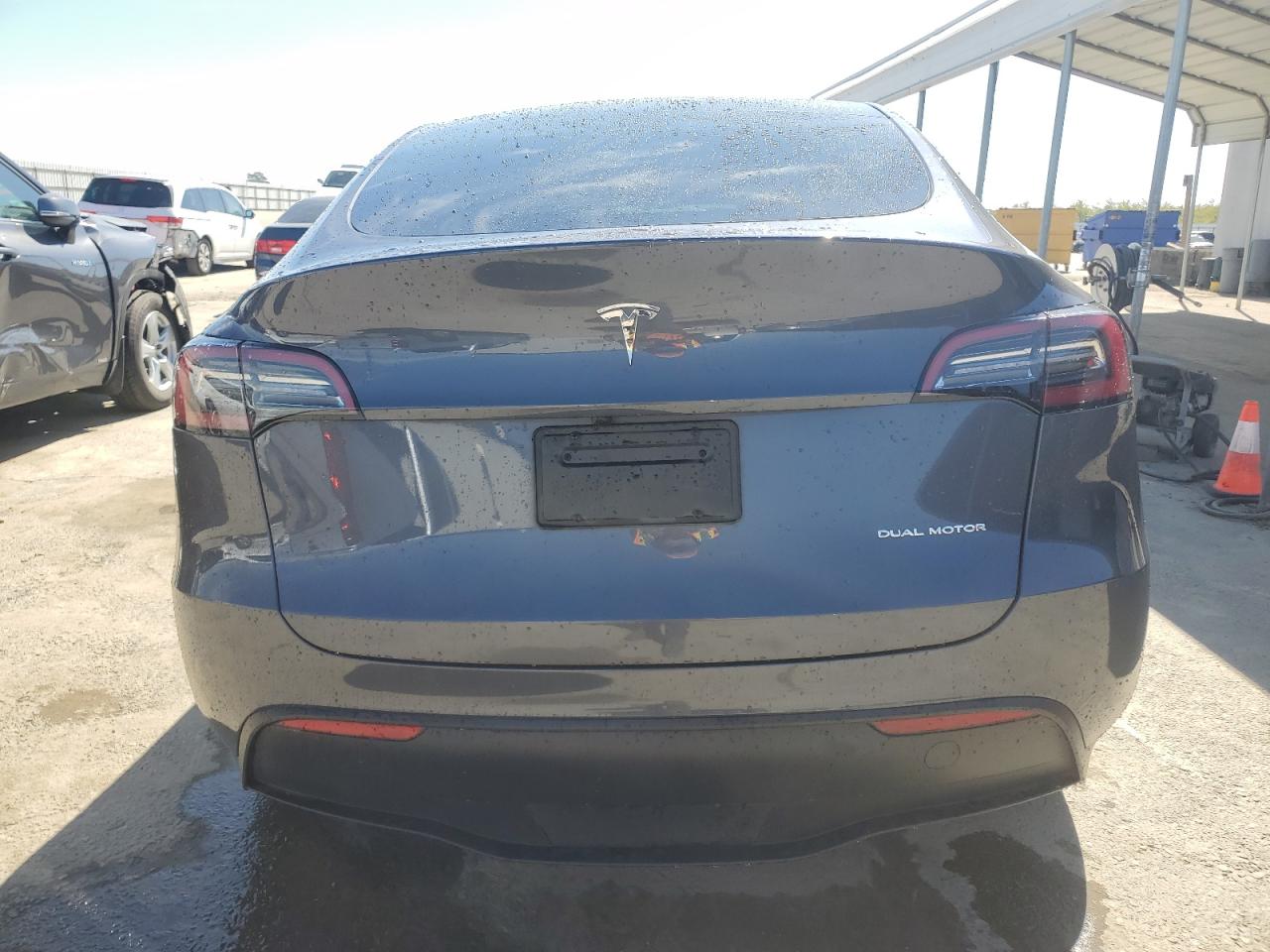 7SAYGDEE1PF868727 2023 Tesla Model Y