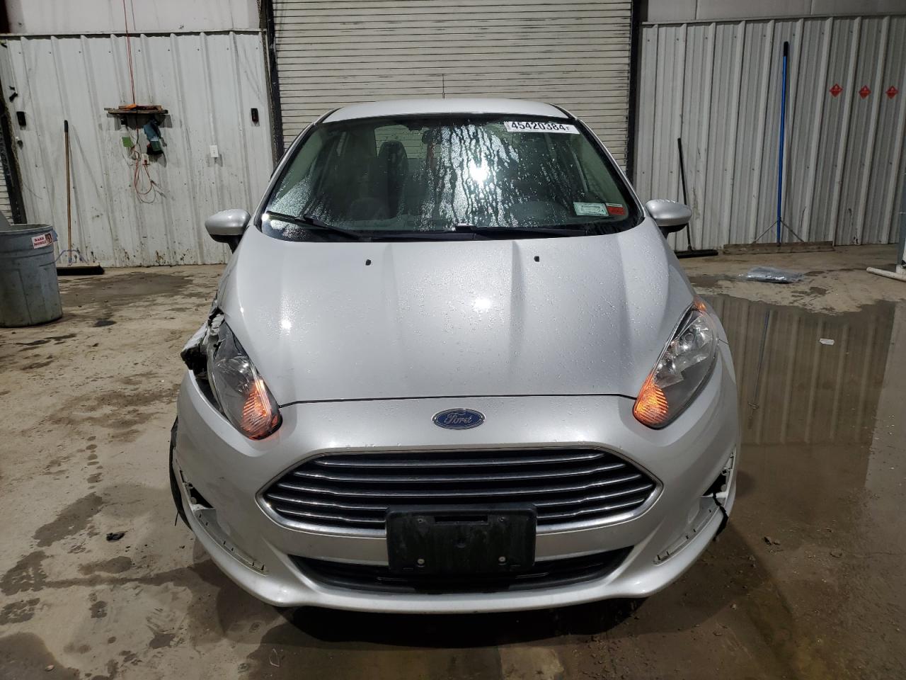 2015 Ford Fiesta S vin: 3FADP4AJ8FM110009