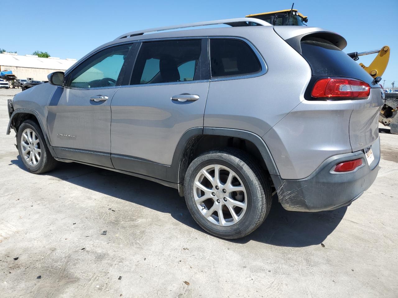 1C4PJLLB1JD503542 2018 Jeep Cherokee Latitude Plus