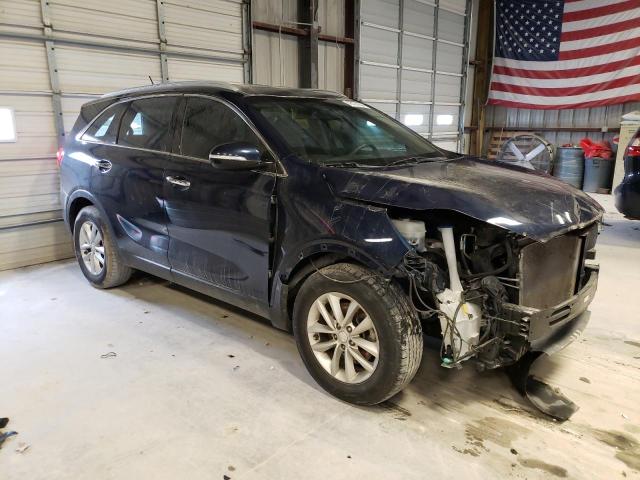 VIN 5XYPG4A38HG296501 2017 KIA Sorento, LX no.4