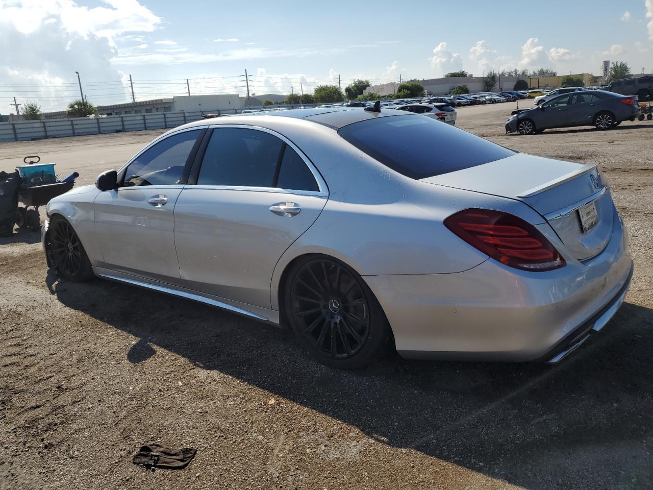 2014 Mercedes-Benz S 550 vin: WDDUG8CB5EA051882