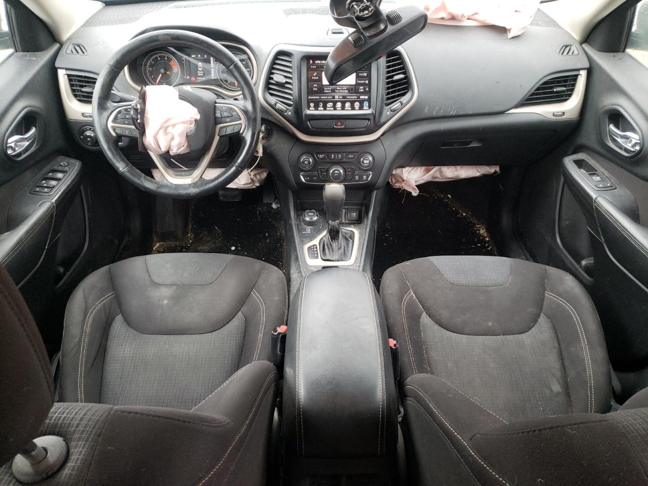 1C4PJMCSXGW164217 2016 Jeep Cherokee Latitude