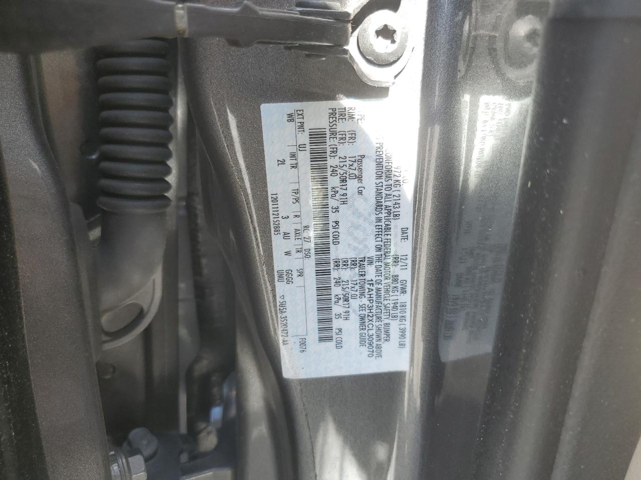 1FAHP3H2XCL309070 2012 Ford Focus Sel