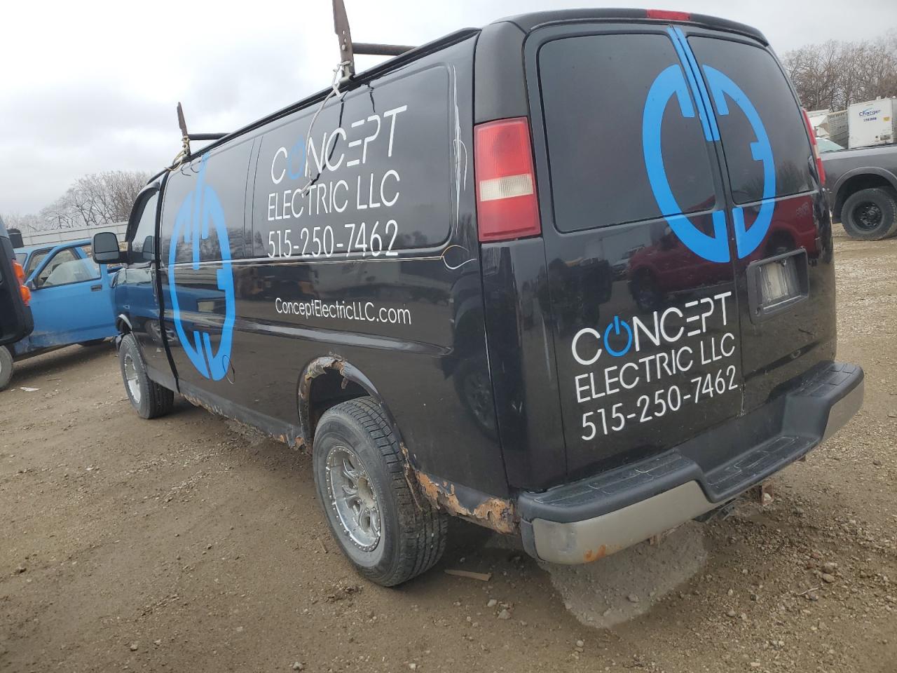 1GCWGGCA4B1144747 2011 Chevrolet Express G2500