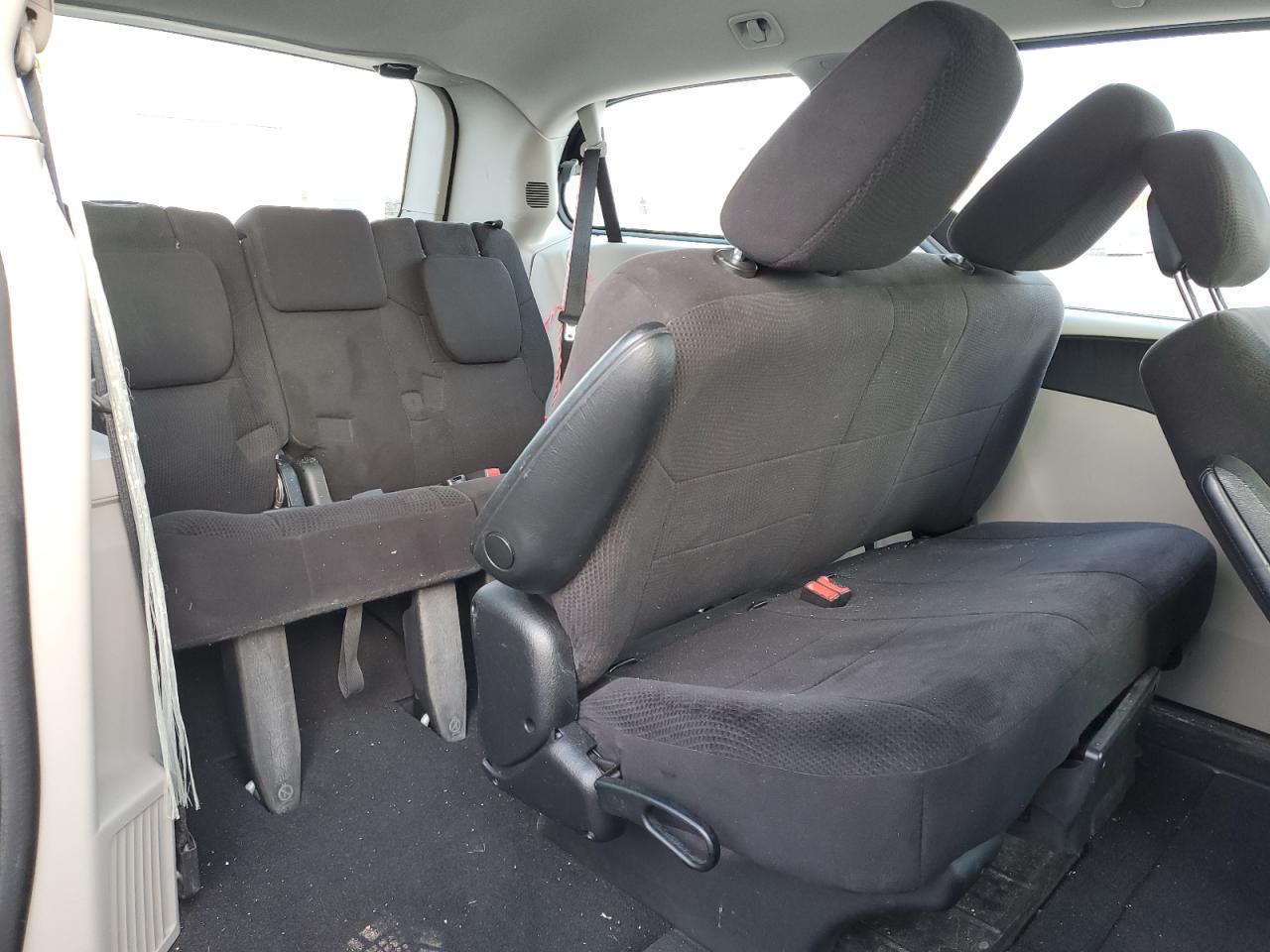 2C4RDGBGXER100750 2014 Dodge Grand Caravan Se