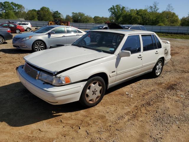 1998 Volvo S90 VIN: YV1KS9602W1126081 Lot: 48418214