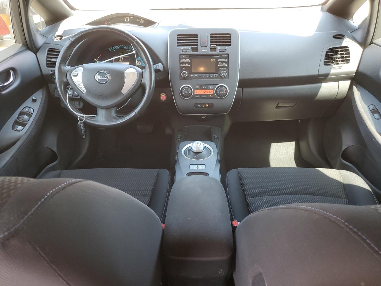 1N4AZ0CP6DC424649 2013 Nissan Leaf S