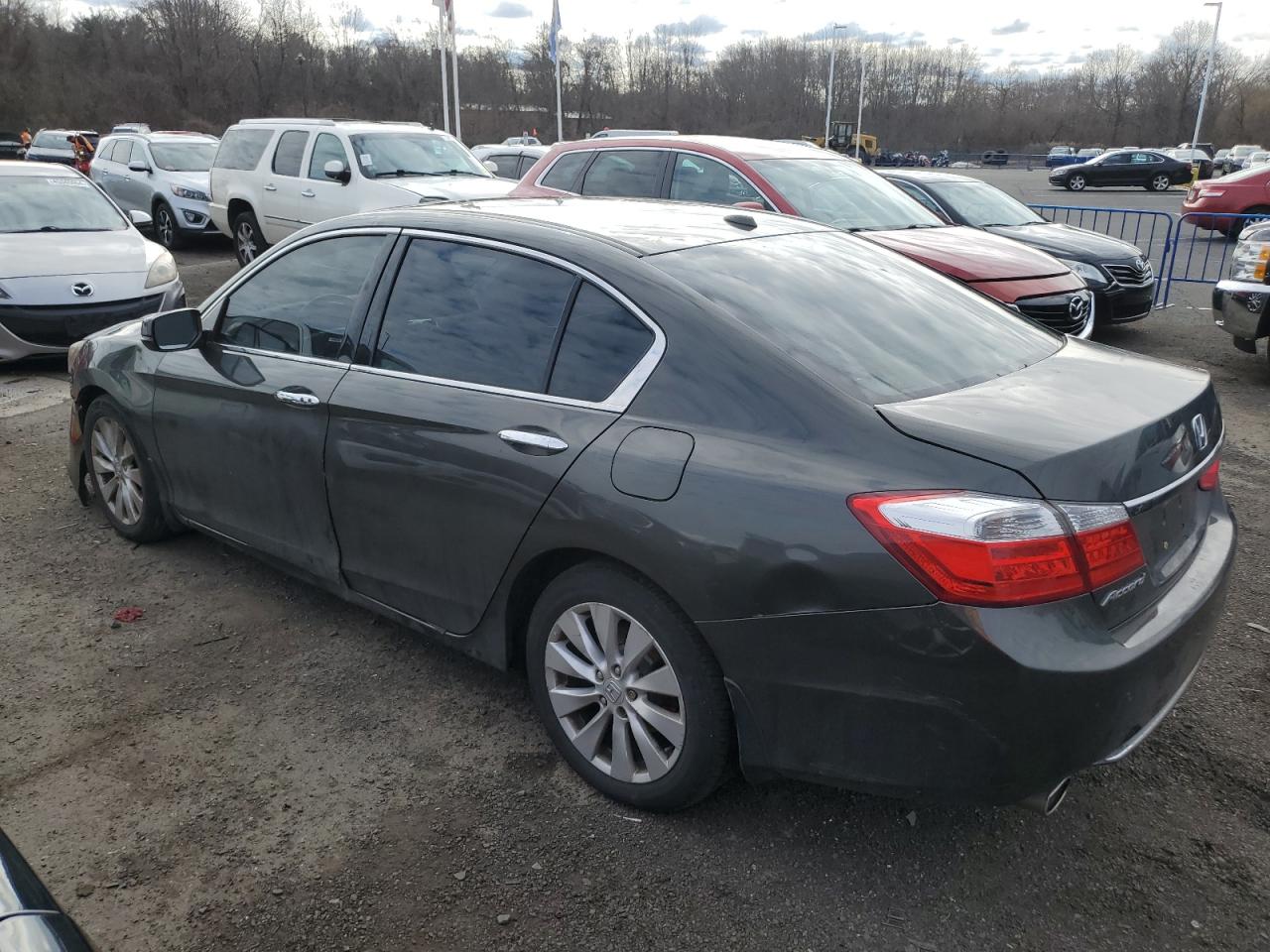 1HGCR3F82EA016057 2014 Honda Accord Exl