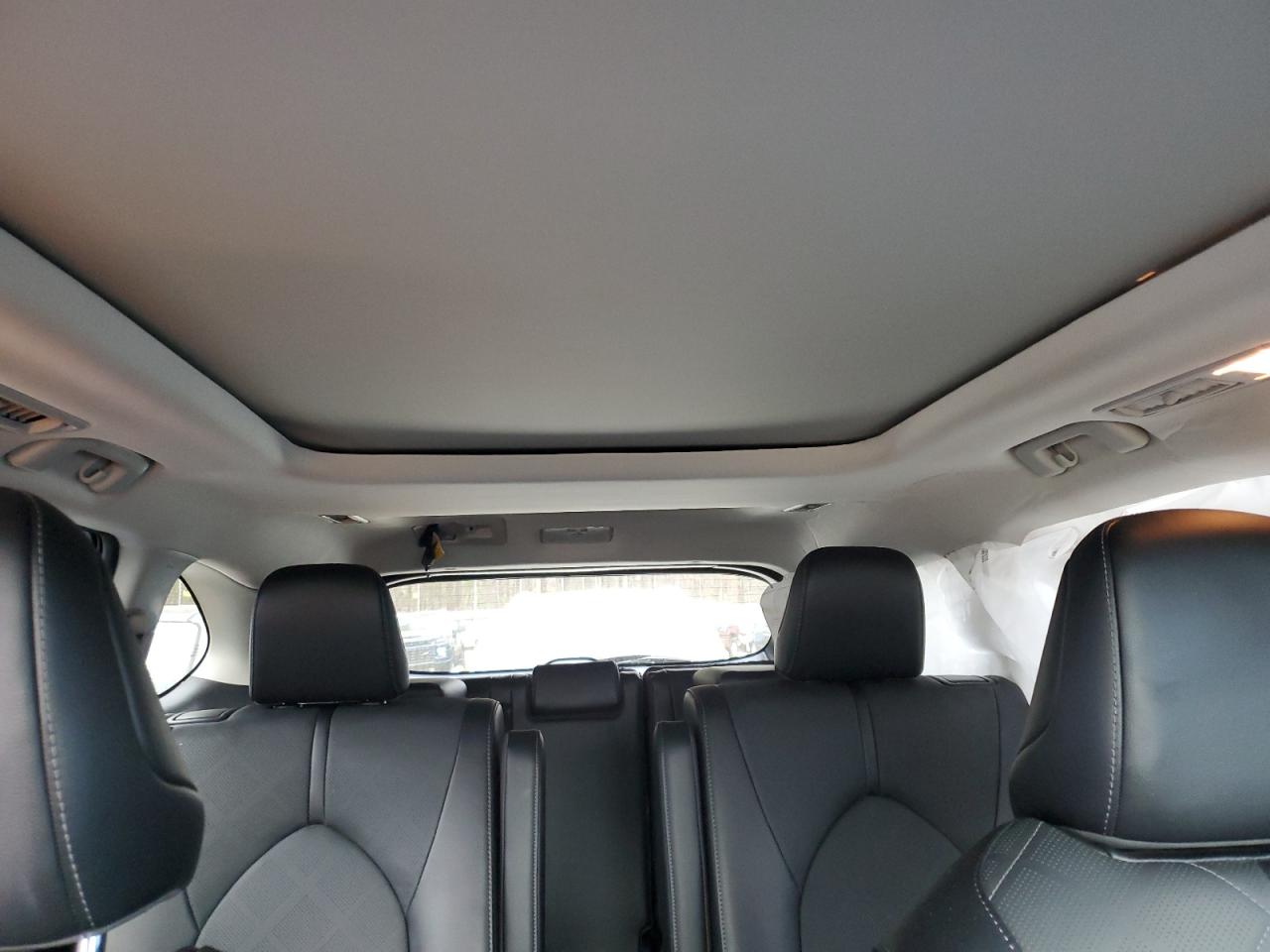 5TDFZRAH4NS100339 2022 Toyota Highlander Platinum