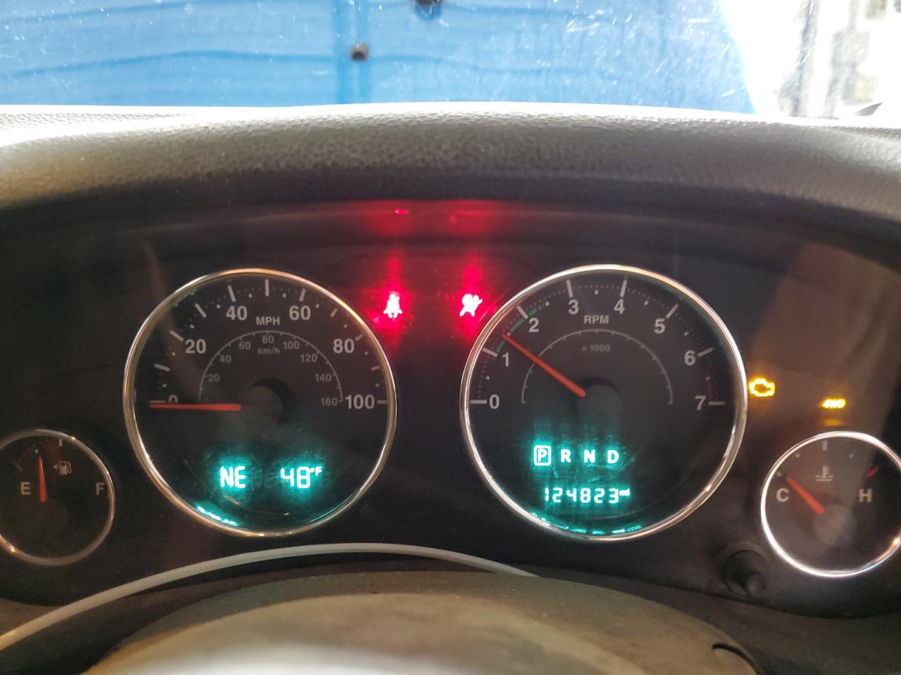 1C4BJWKG4FL533611 2015 Jeep Wrangler Unlimited Sport