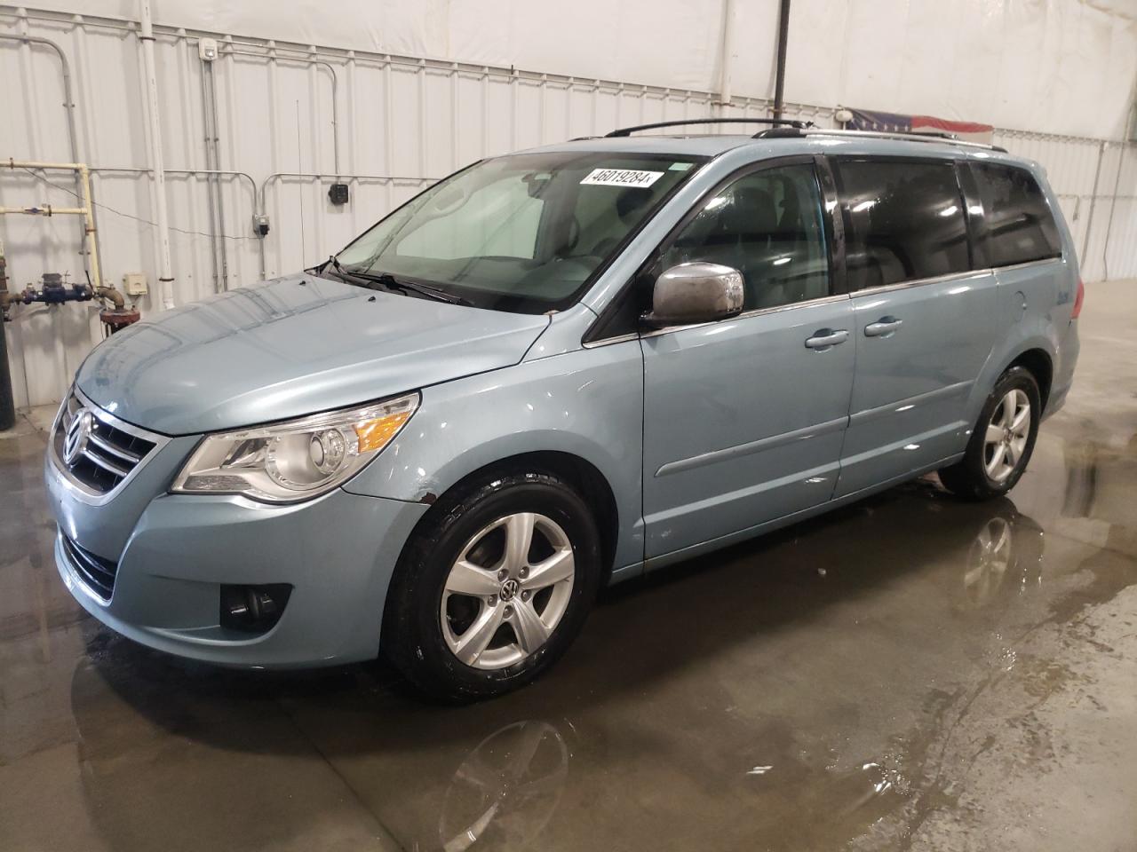 2V8HW64X69R541394 2009 Volkswagen Routan Sel Premium