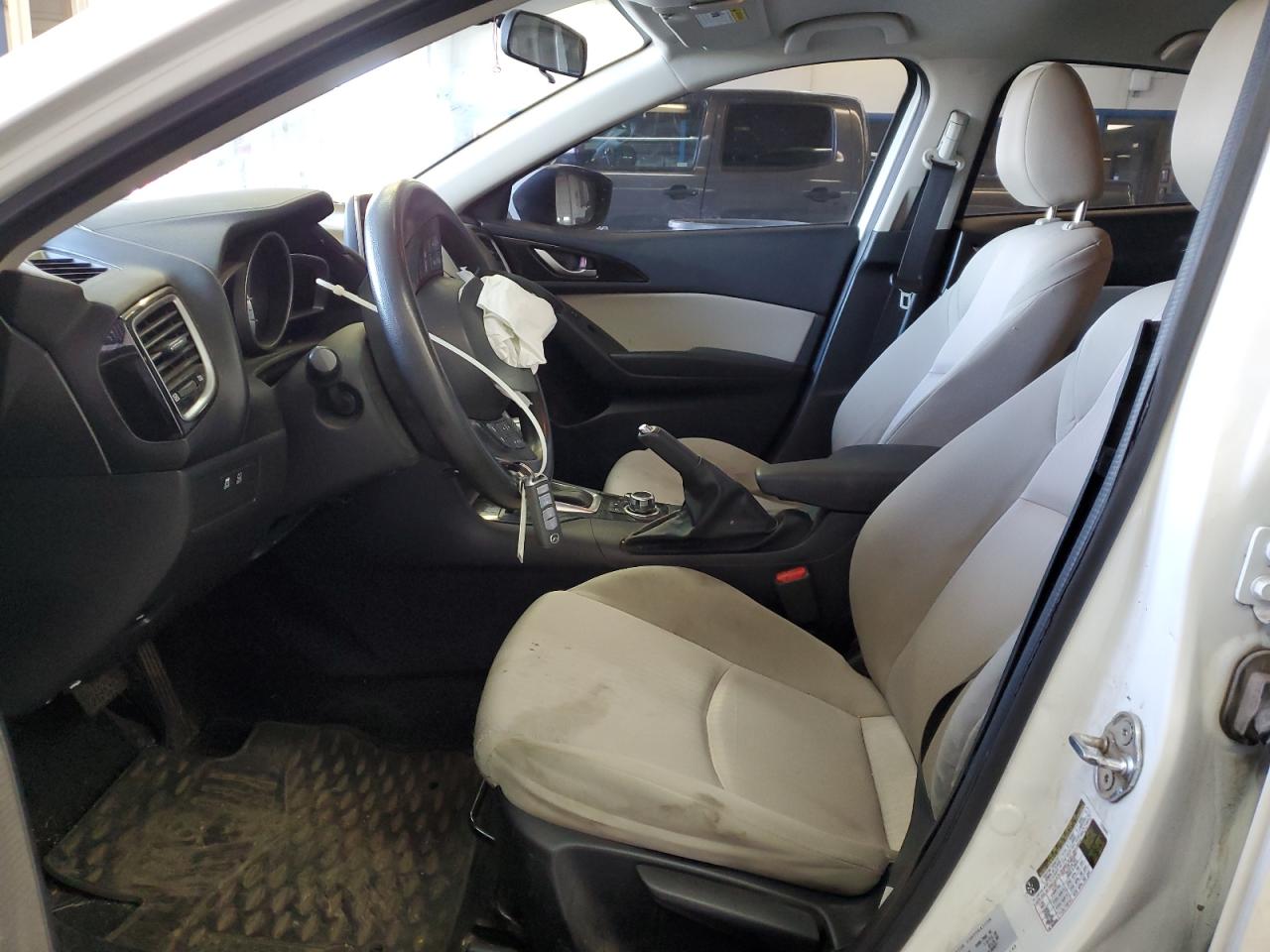 JM1BM1U76F1242014 2015 Mazda 3 Sport