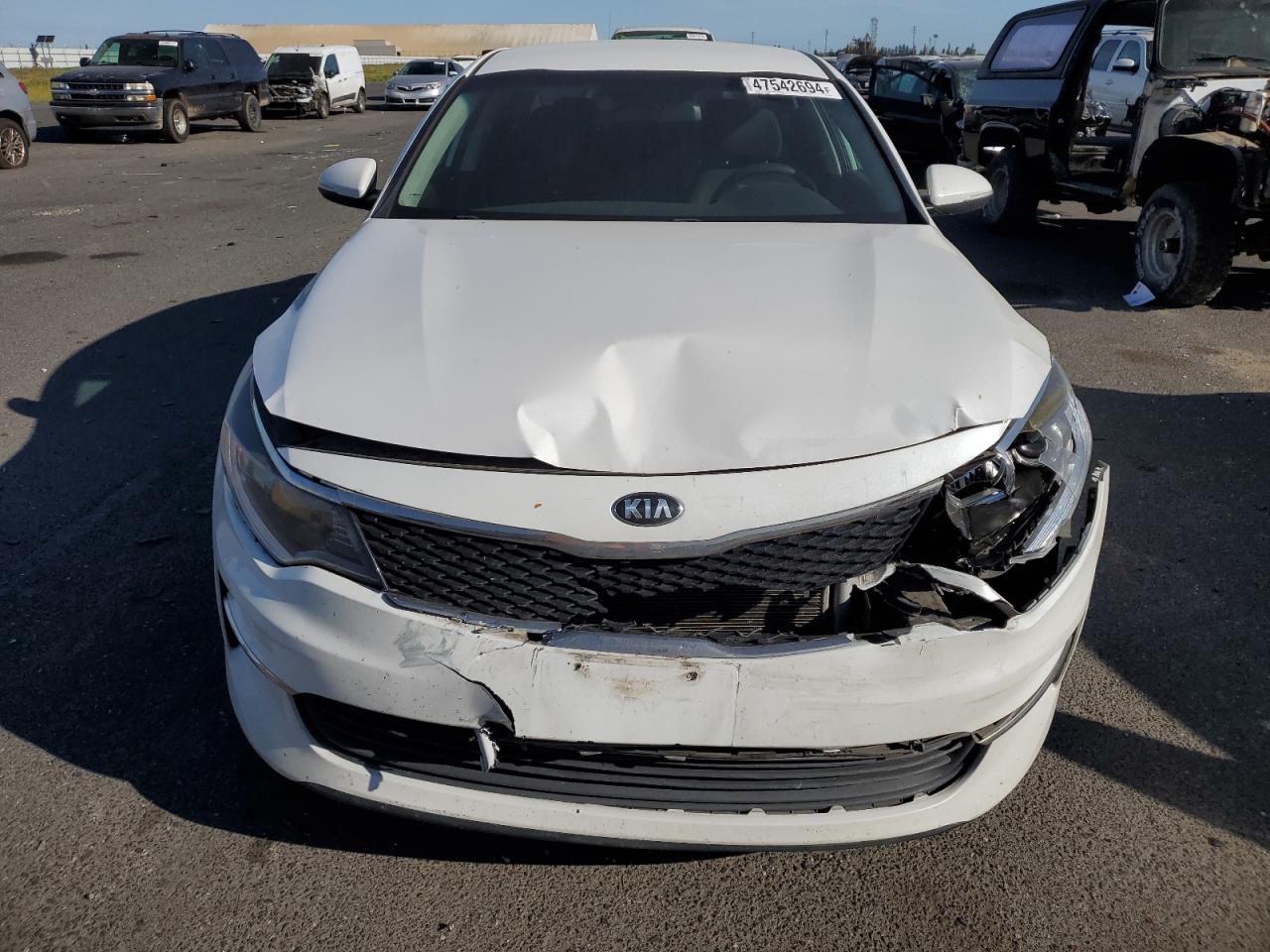 5XXGT4L38JG180444 2018 Kia Optima Lx