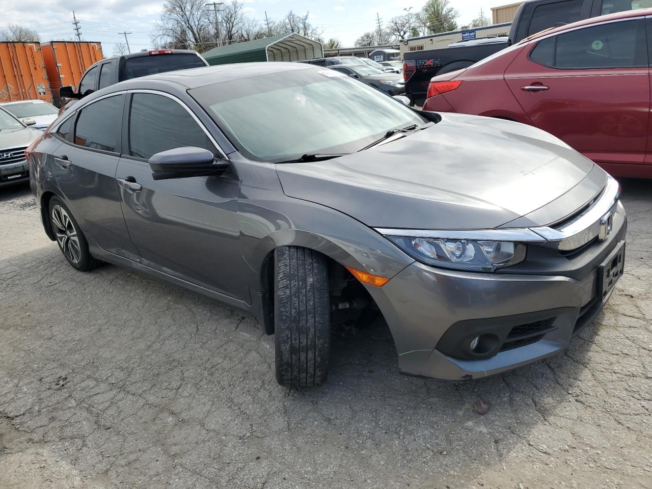 2018 Honda Civic Ex vin: 19XFC1F33JE000902