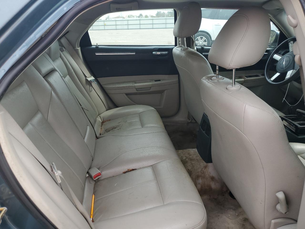 2C3JA53G45H103288 2005 Chrysler 300 Touring