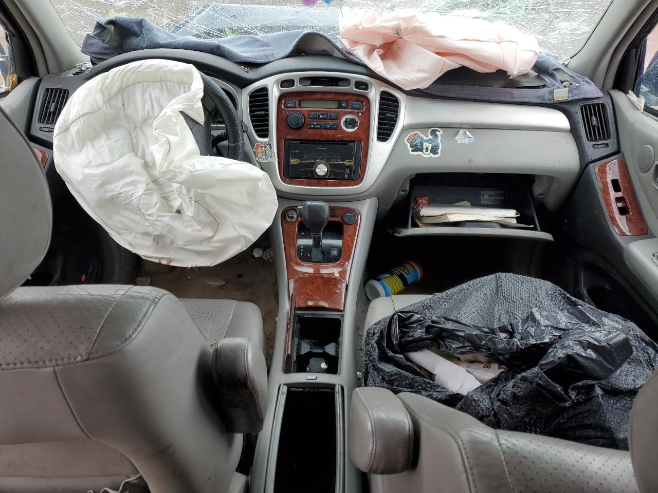 JTEDP21A750045018 2005 Toyota Highlander Limited