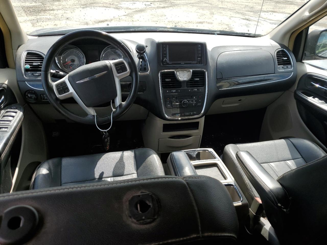 2C4RC1BG9GR308105 2016 Chrysler Town & Country Touring