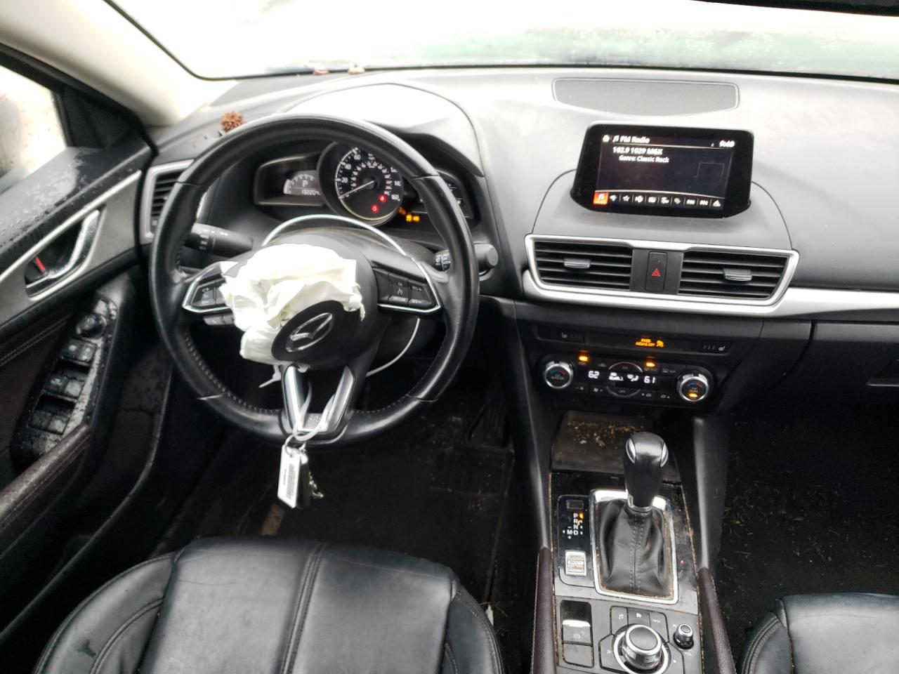 JM1BN1V72H1108860 2017 Mazda 3 Touring