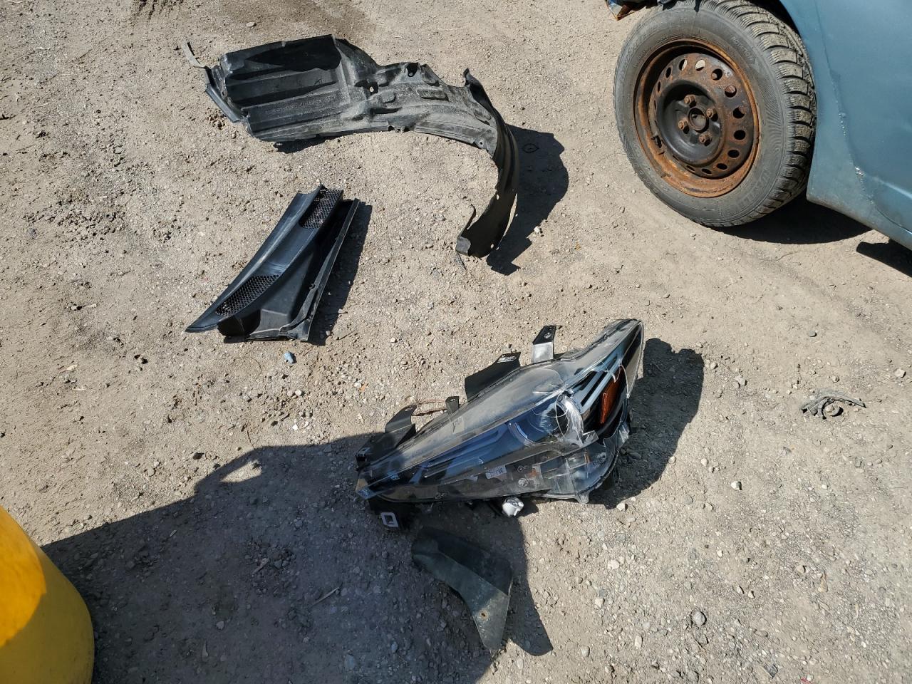 JTDBT1239Y0025567 2000 Toyota Echo