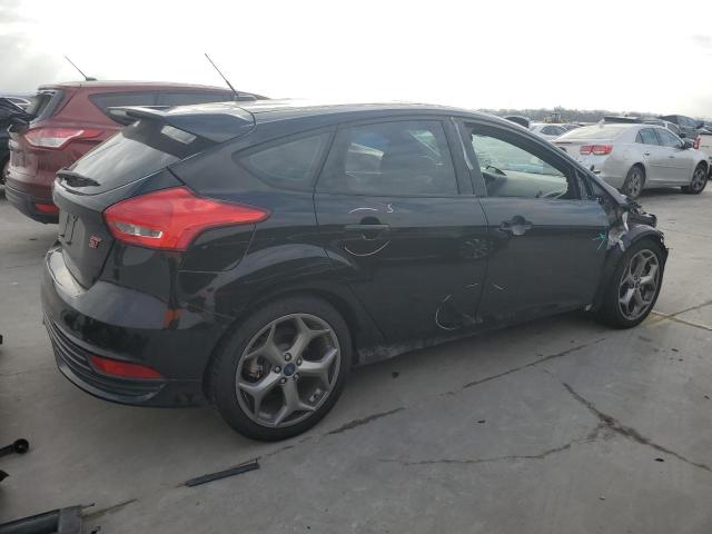 1FADP3L96JL233105 2018 FORD FOCUS, photo no. 3