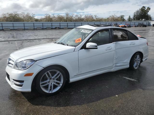 VIN WDDGF4HB3DR274844 2013 Mercedes-Benz C-Class, 250 no.1