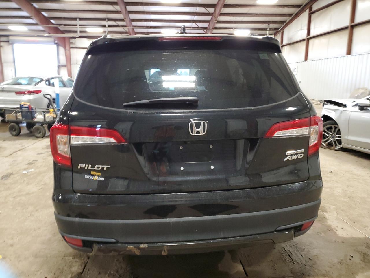 2022 Honda Pilot Se vin: 5FNYF6H24NB001963