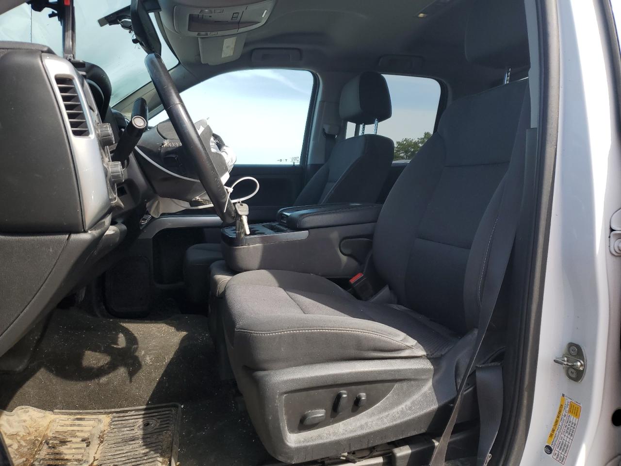 1GCVKREC7JZ360340 2018 Chevrolet Silverado K1500 Lt