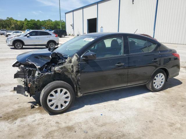 Lot #2505926474 2019 NISSAN VERSA S salvage car