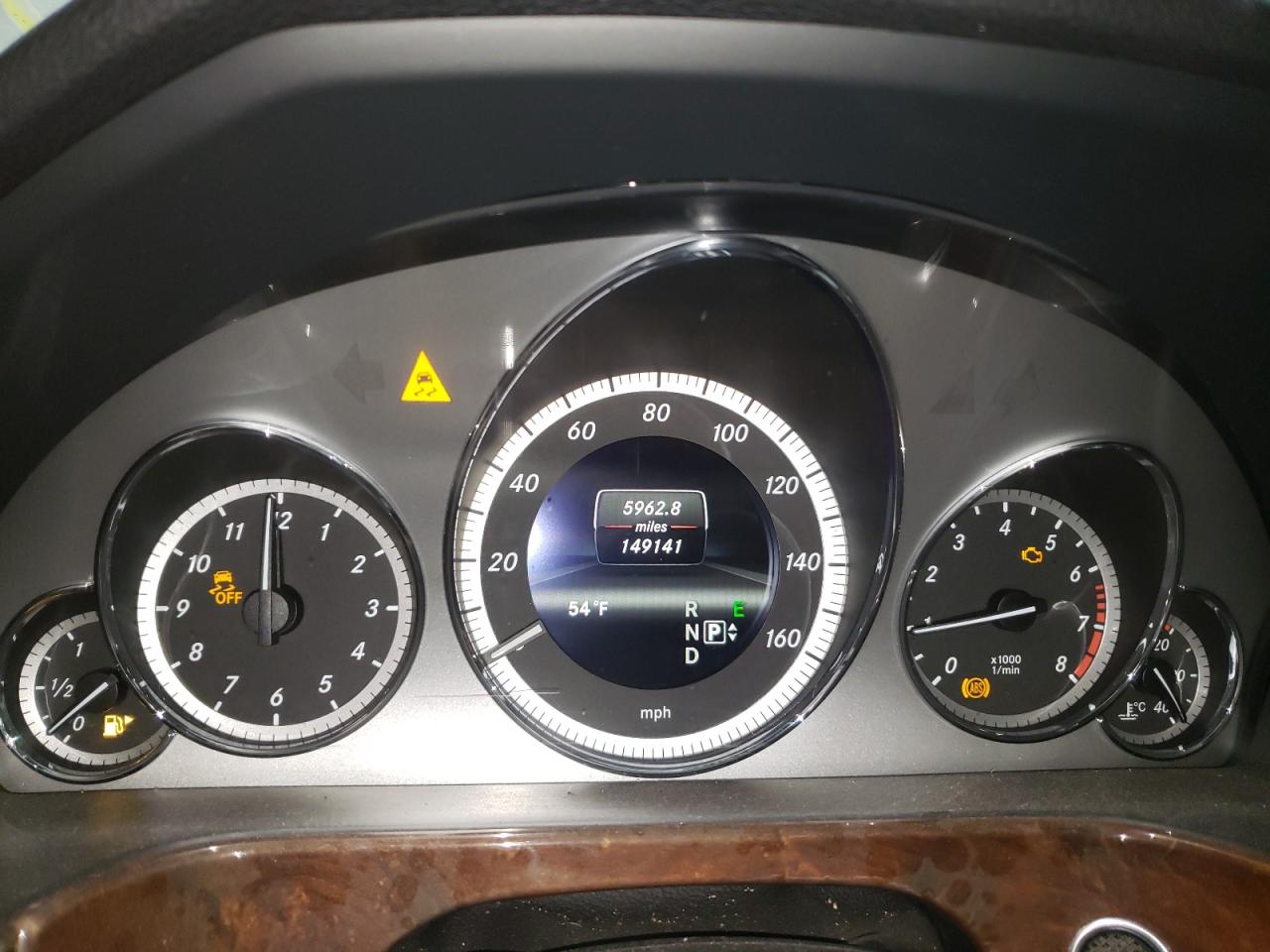 WDDHF5KBXDA667144 2013 Mercedes-Benz E 350