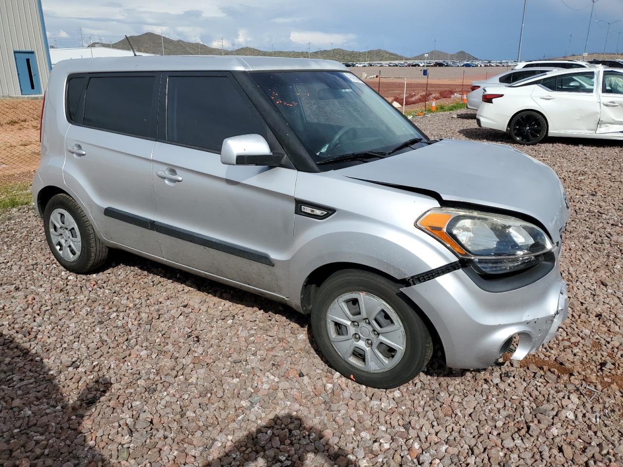 KNDJT2A51D7555425 2013 Kia Soul