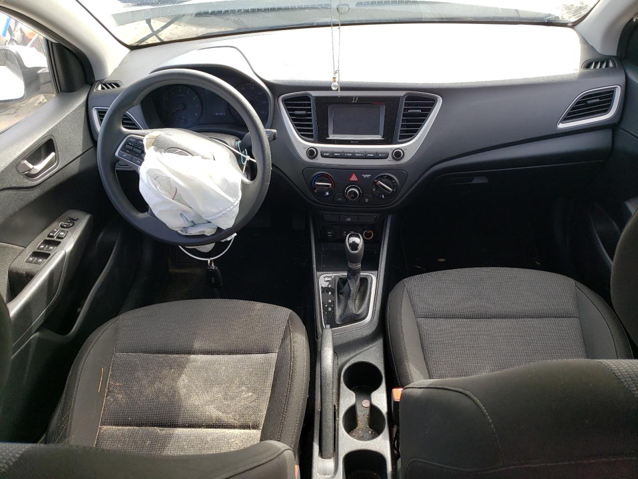 3KPC24A33KE062865 2019 Hyundai Accent Se