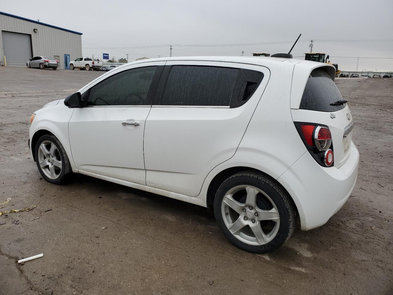 1G1JE6SB0F4111438 2015 Chevrolet Sonic Ltz