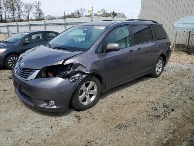 Lot #2494454852 2016 TOYOTA SIENNA LE salvage car