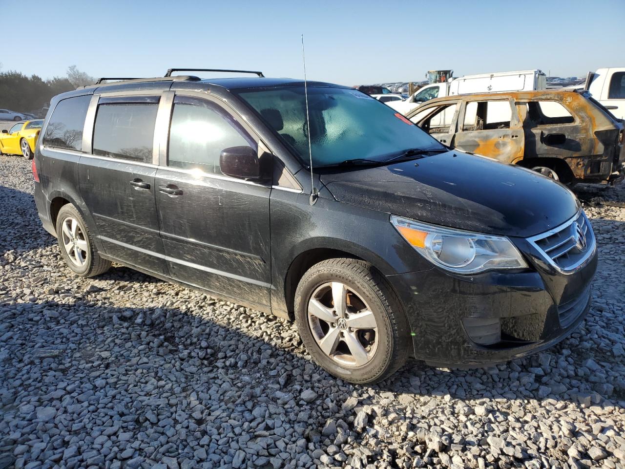 Lot #2919215752 2011 VOLKSWAGEN ROUTAN SE