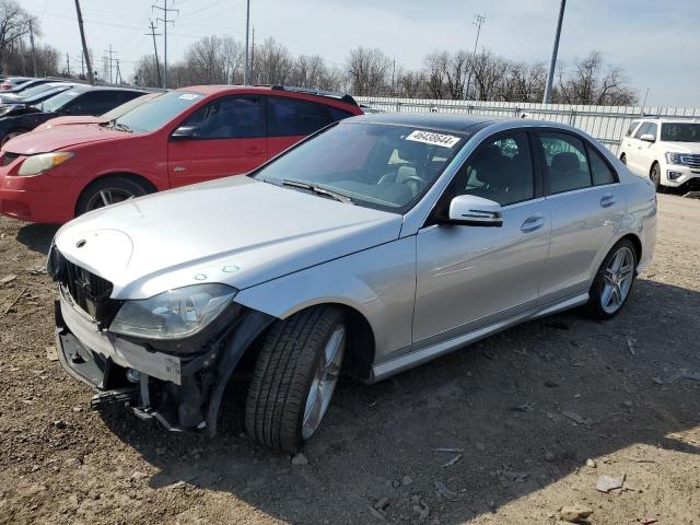 VIN WDDGF8AB4DA840140 2013 Mercedes-Benz C-Class, 3... no.1